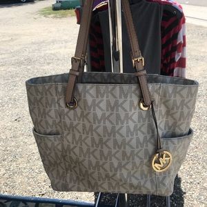 Michael Kors purse